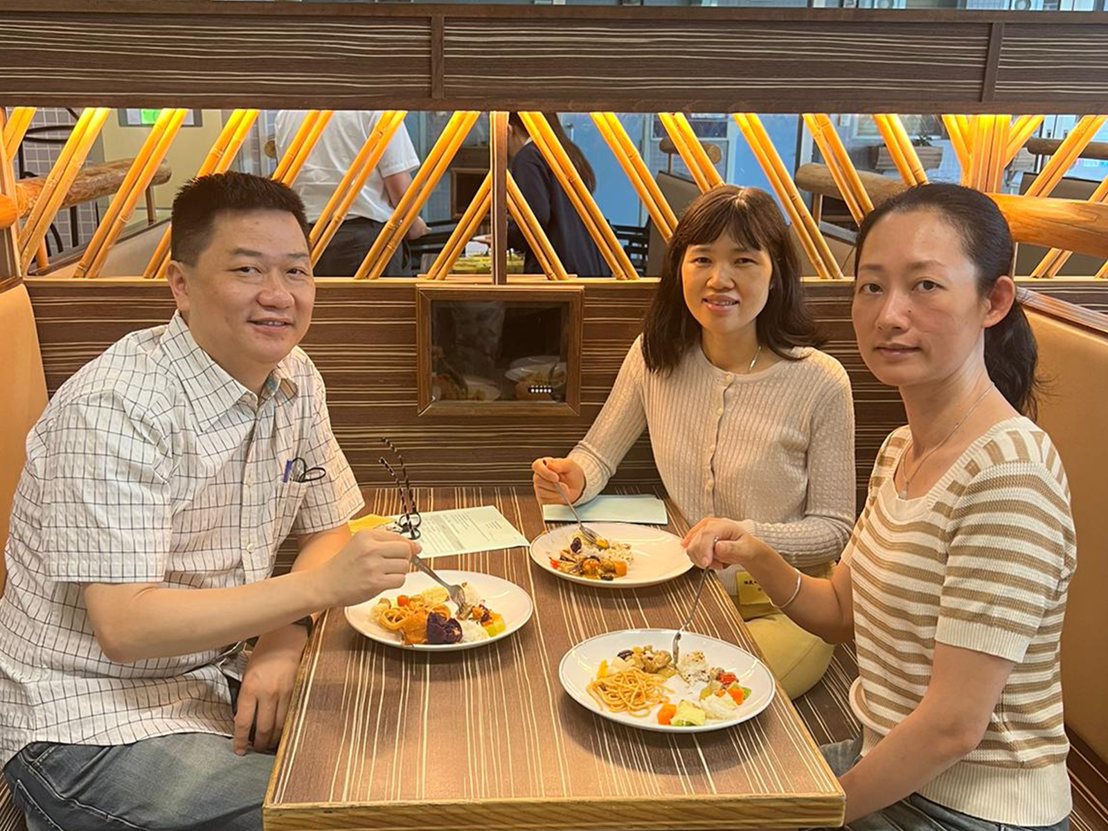 Parent Lunch Sampling Session